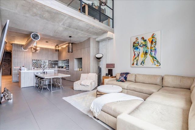 800 W 5th ST 1105, Austin, TX 78703