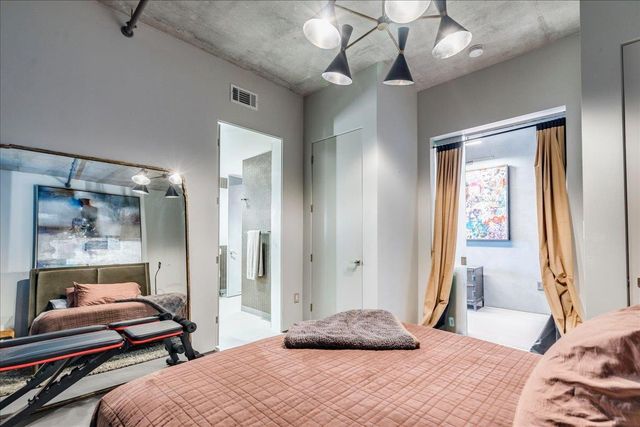 800 W 5th ST 1105, Austin, TX 78703