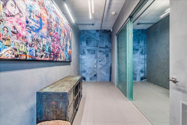 800 W 5th ST 1105, Austin, TX 78703