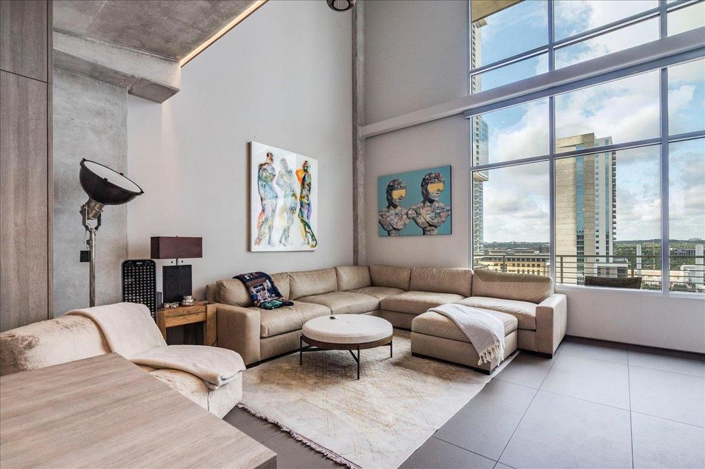 800 W 5th ST 1105, Austin, TX 78703