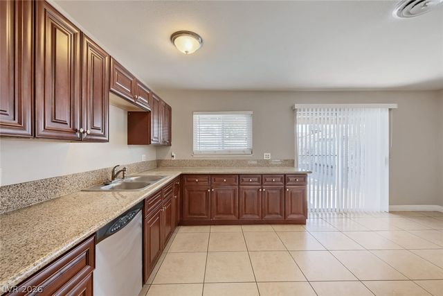 6321 Portola Road, Las Vegas, NV 89108