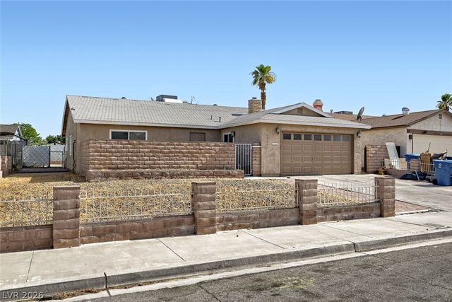 6321 Portola Road, Las Vegas, NV 89108