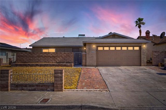 6321 Portola Road, Las Vegas, NV 89108