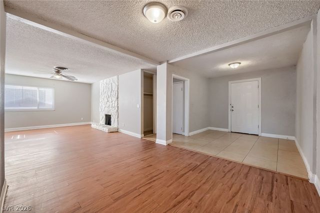 6321 Portola Road, Las Vegas, NV 89108
