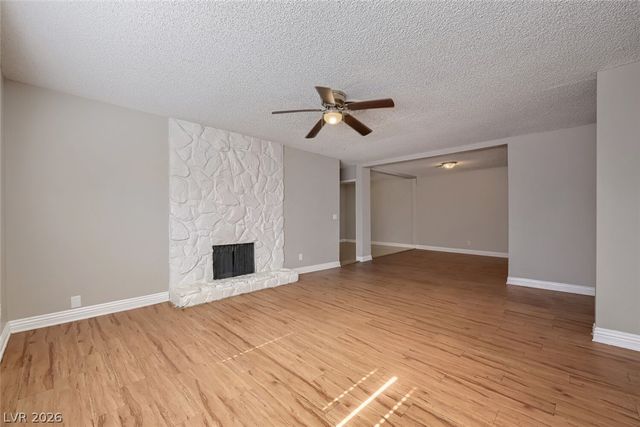 6321 Portola Road, Las Vegas, NV 89108