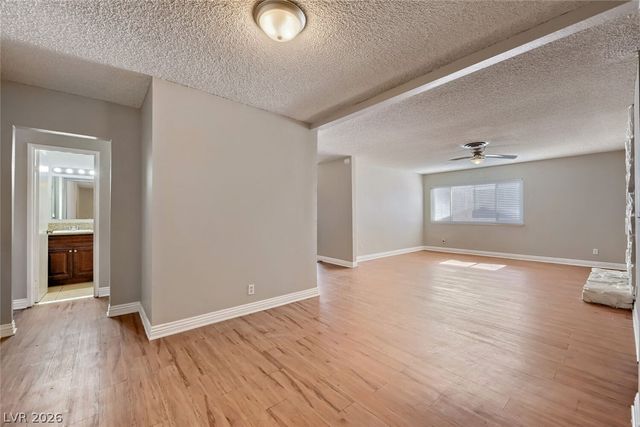 6321 Portola Road, Las Vegas, NV 89108