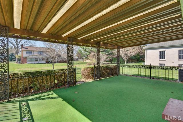 1712 Saint Andrews Drive, O'fallon, IL 62269