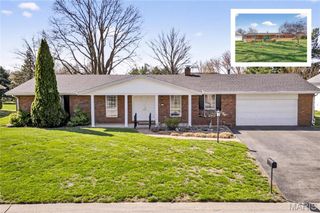 1712 Saint Andrews Drive, O'fallon, IL 62269