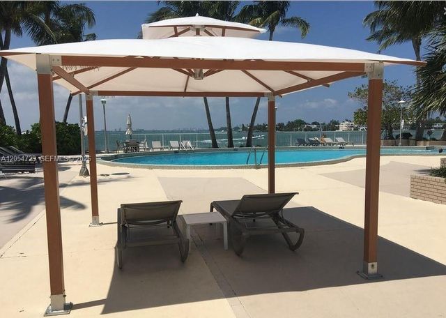 1865 79th St Cswy 6J, North Bay Village, FL 33141