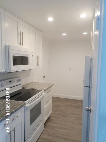 1865 79th St Cswy 6J, North Bay Village, FL 33141
