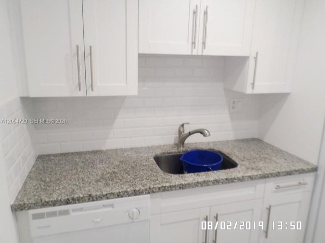 1865 79th St Cswy 6J, North Bay Village, FL 33141