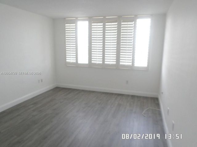 1865 79th St Cswy 6J, North Bay Village, FL 33141