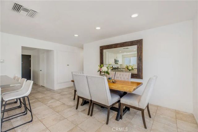 24131 Kittridge, West Hills, CA 91307