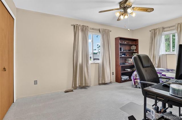310 Browning Drive, Howell, MI 48843