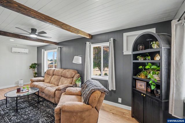 216 E Main St, Sublimity, OR 97385