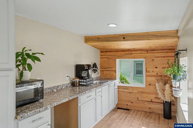 216 E Main St, Sublimity, OR 97385