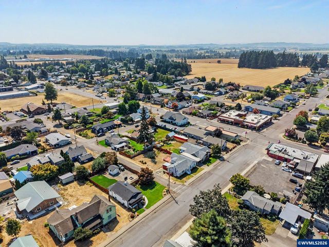 216 E Main St, Sublimity, OR 97385