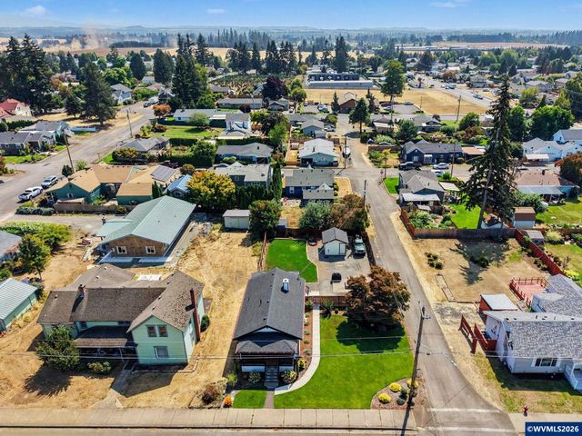 216 E Main St, Sublimity, OR 97385