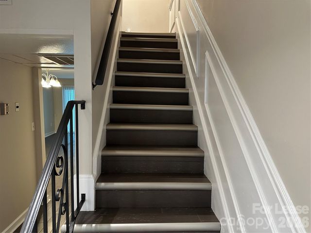 7014 Quail Hill Road, Charlotte, NC 28210