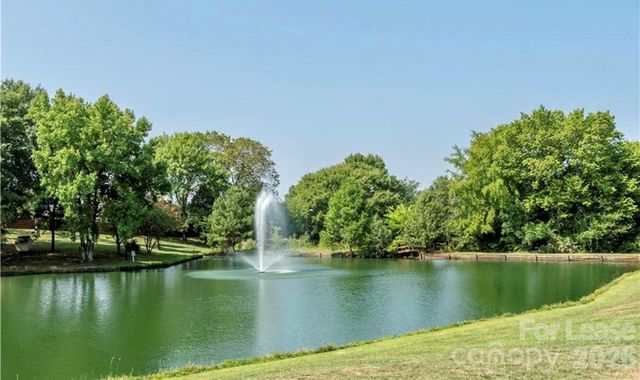 7014 Quail Hill Road, Charlotte, NC 28210
