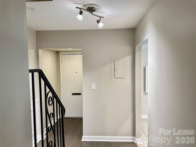 7014 Quail Hill Road, Charlotte, NC 28210