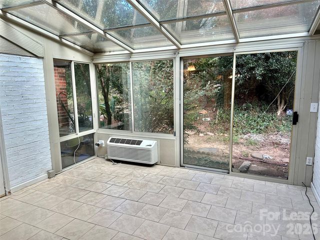 7014 Quail Hill Road, Charlotte, NC 28210