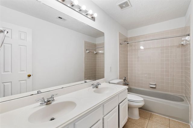 4206 Arboretum Drive, Pasadena, TX 77505