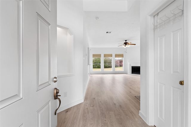 4206 Arboretum Drive, Pasadena, TX 77505