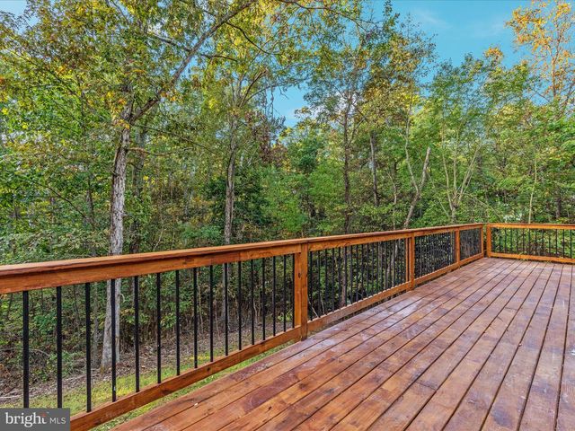 210 ZEIGER DR, Winchester, VA 22602