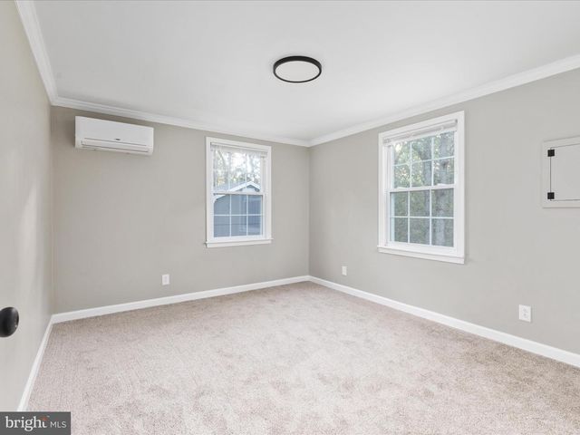210 ZEIGER DR, Winchester, VA 22602