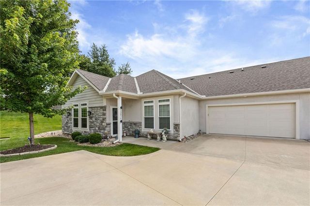 13975 W 112th Terrace, Olathe, KS 66215