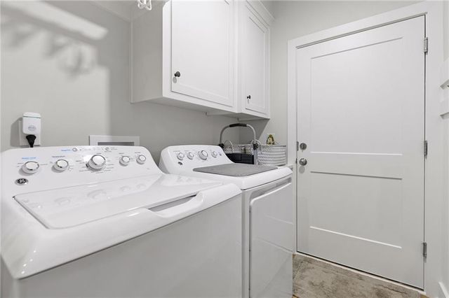 13975 W 112th Terrace, Olathe, KS 66215