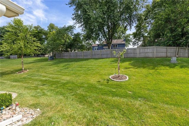 13975 W 112th Terrace, Olathe, KS 66215