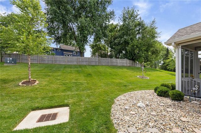 13975 W 112th Terrace, Olathe, KS 66215