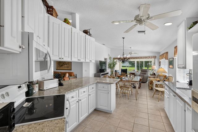 3483 SE CORMORANT Place, Hobe Sound, FL 33455