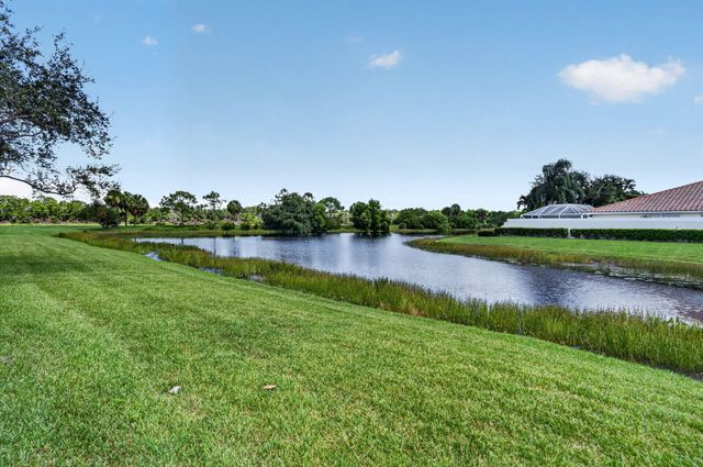 3483 SE CORMORANT Place, Hobe Sound, FL 33455