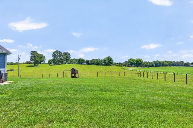 5335 Hickey Ridge Rd, Baxter, TN 38544