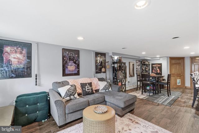 729 CHANDLER ST, Philadelphia, PA 19111