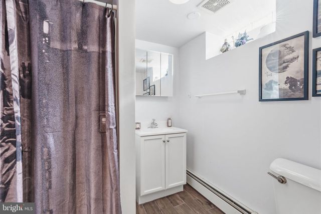 729 CHANDLER ST, Philadelphia, PA 19111