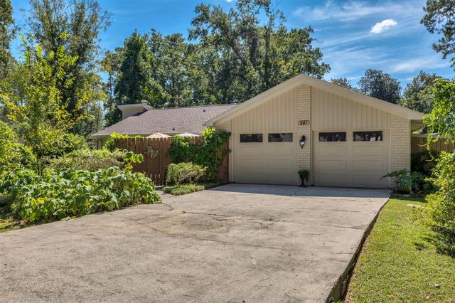 541 Natchez Park, Conroe, TX 77302