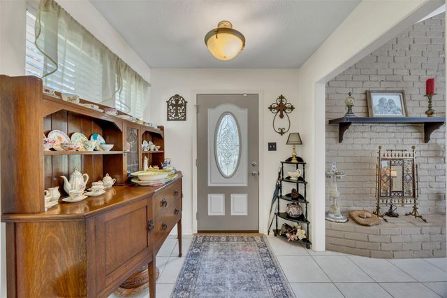 541 Natchez Park, Conroe, TX 77302