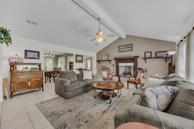 541 Natchez Park, Conroe, TX 77302