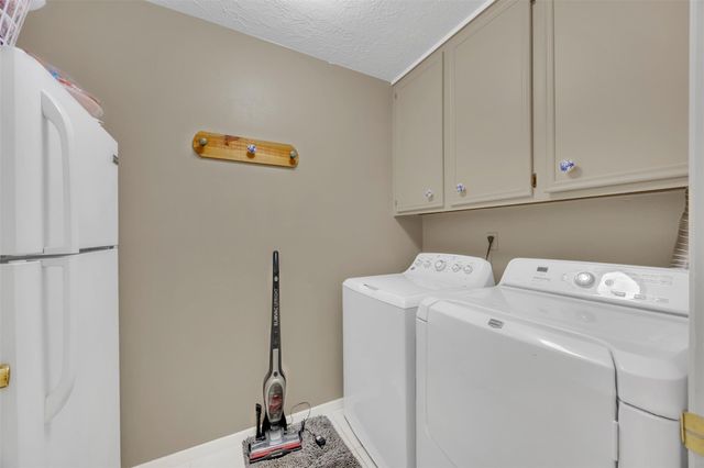 541 Natchez Park, Conroe, TX 77302