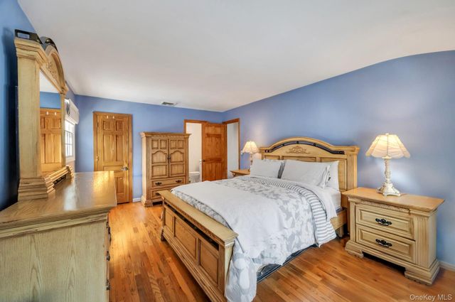 120 Alden Drive, Port Jefferson, NY 11777