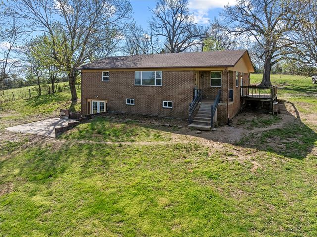 5149 Brewster Lane, Harrison, AR 72601