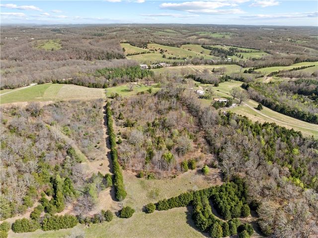 5149 Brewster Lane, Harrison, AR 72601