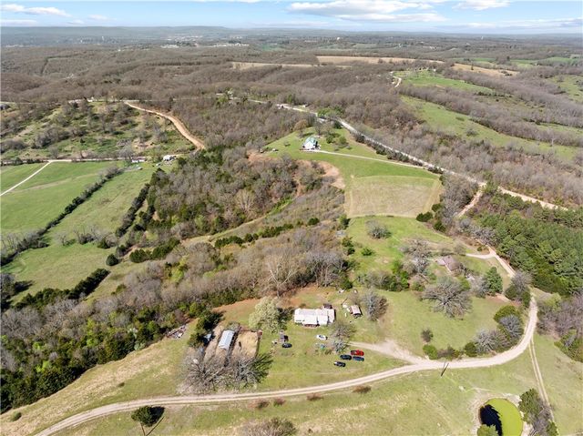 5149 Brewster Lane, Harrison, AR 72601