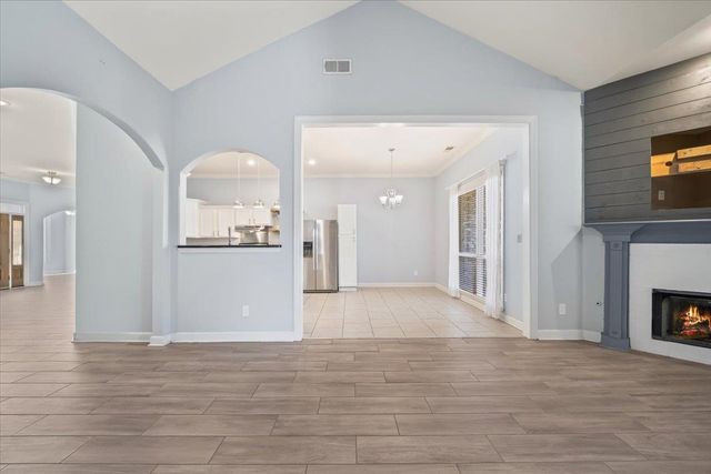 10076 SHELBY MEADOWS LN, Unincorporated, TN 38002