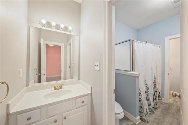 10076 SHELBY MEADOWS LN, Unincorporated, TN 38002