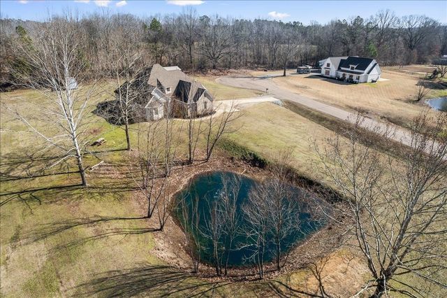 10076 SHELBY MEADOWS LN, Unincorporated, TN 38002